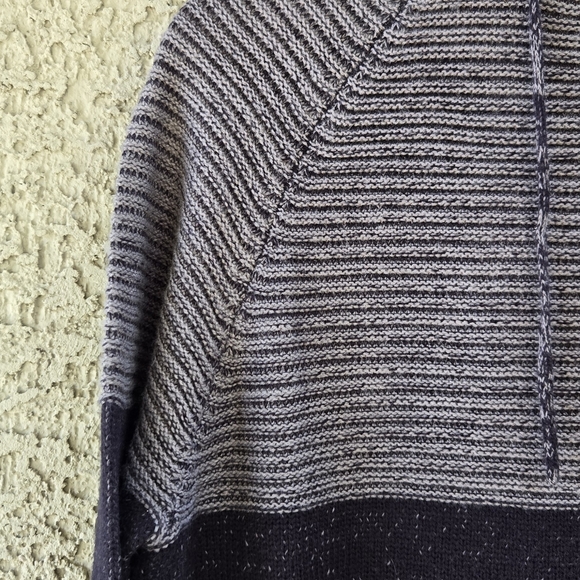 Hedge Pullover Hooded Sweater - Picture 2 of 10